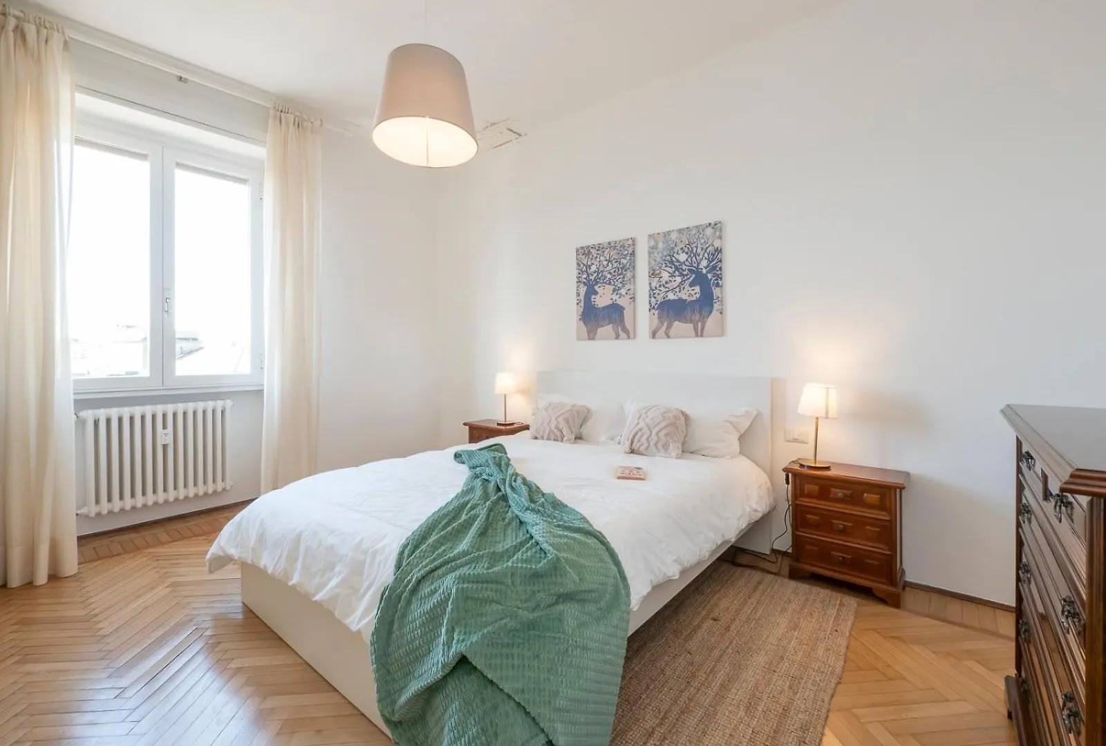 Xenia Apartments - Newly Renovated Apartment Милан