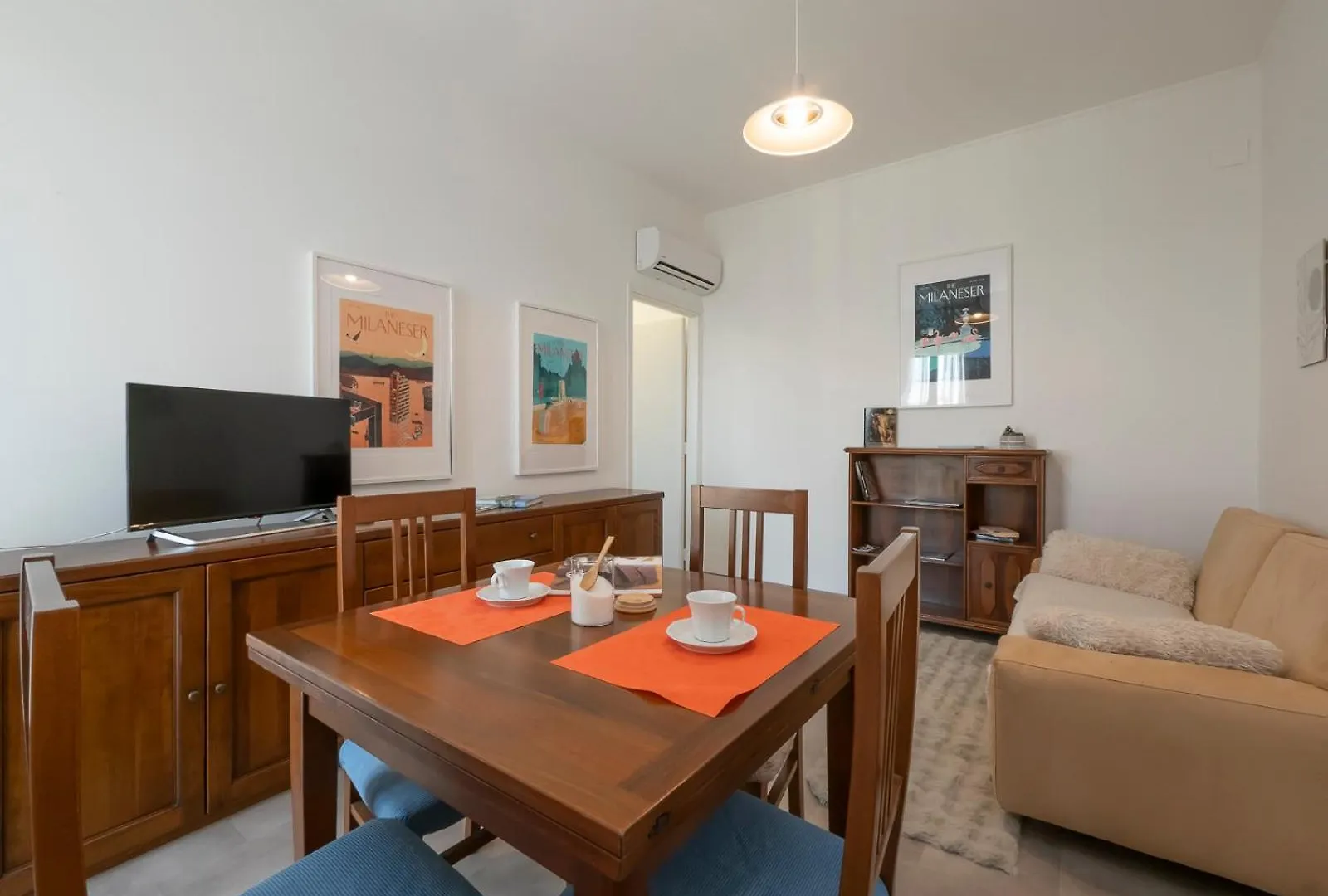 Xenia Apartments - Newly Renovated Apartment Milano Italia
